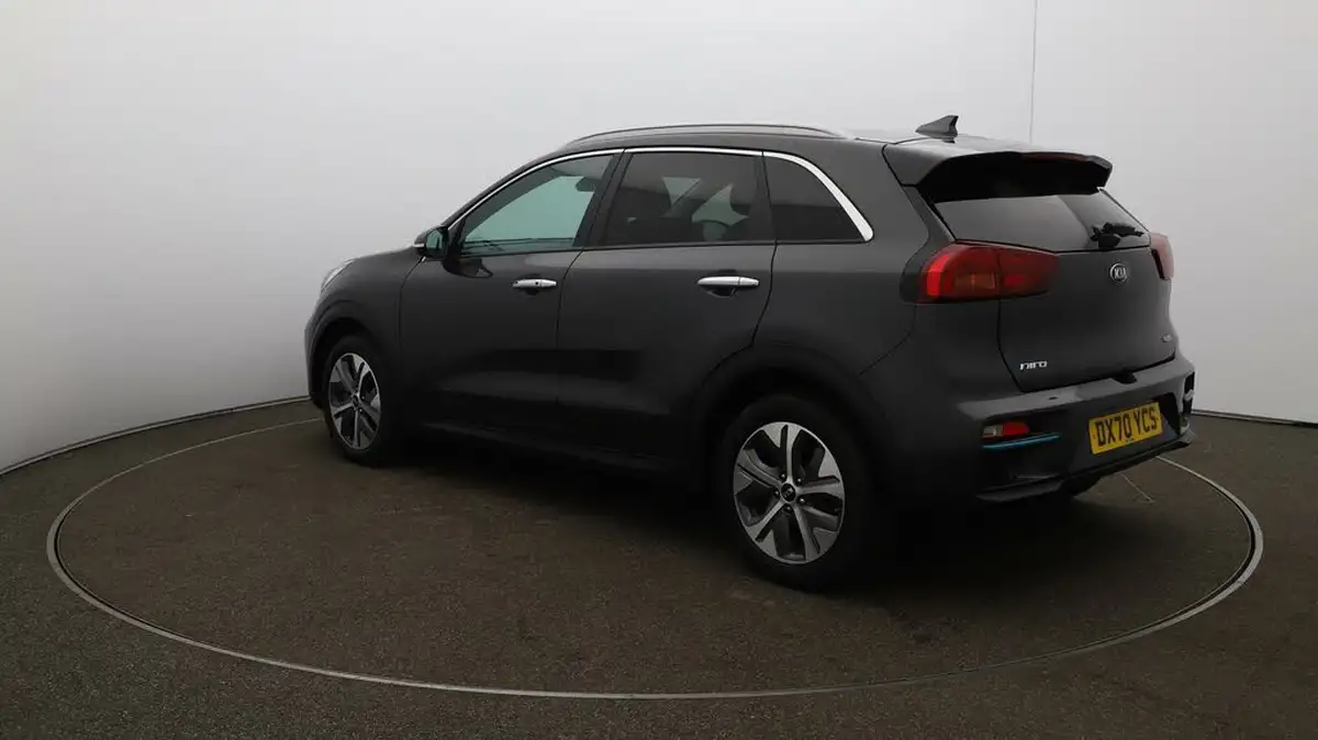 2021-kia-e-niro-ev-3-big-61