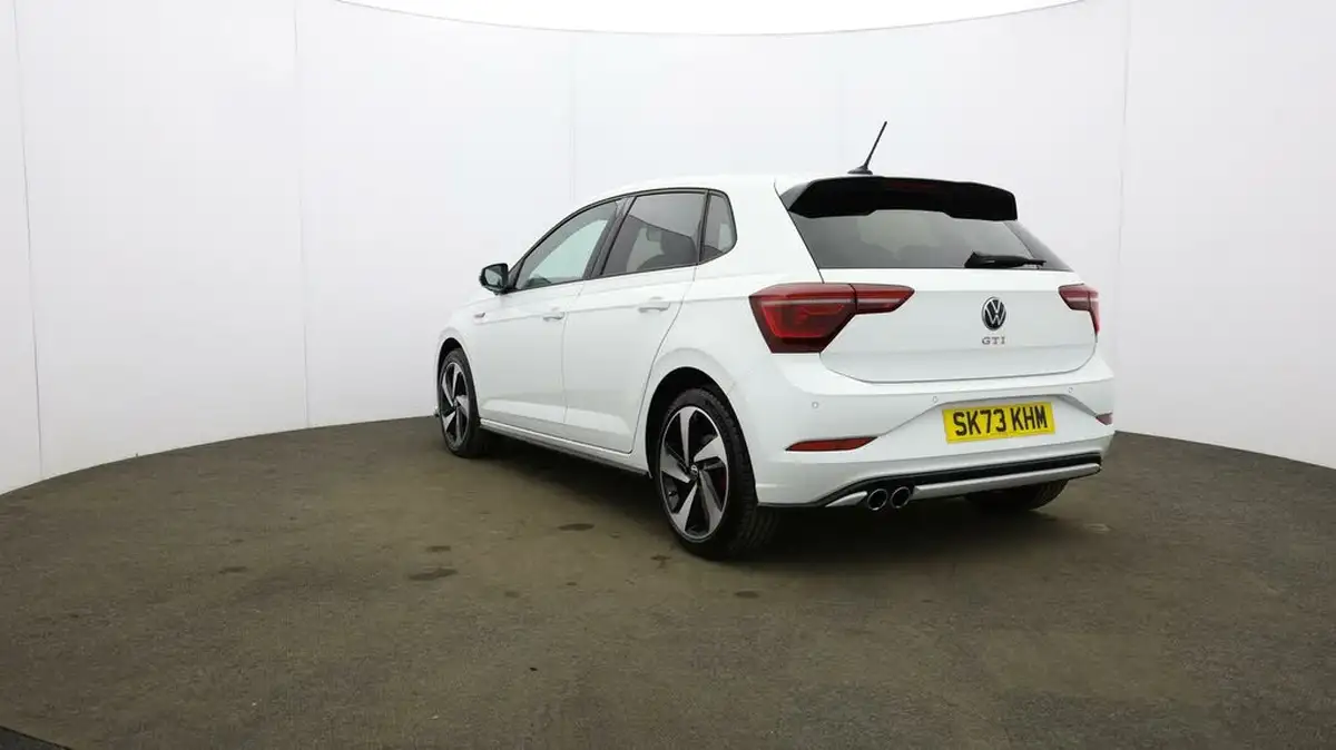 2023-volkswagen-polo-big-42