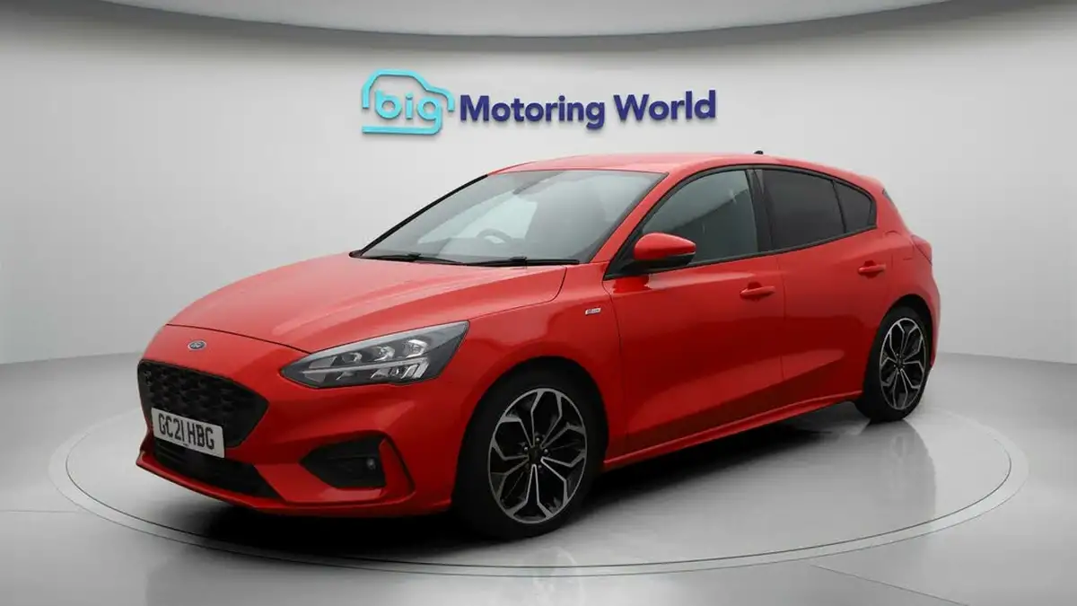 2021-ford-focus-10t-st-line-x-edition-155ps-hybrid-mhev-hatchback-big-3
