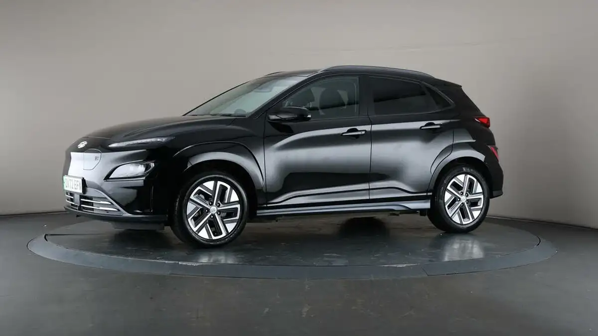 2022-hyundai-kona-e-premium-204ps-64kwh-7kw-obc-big-40