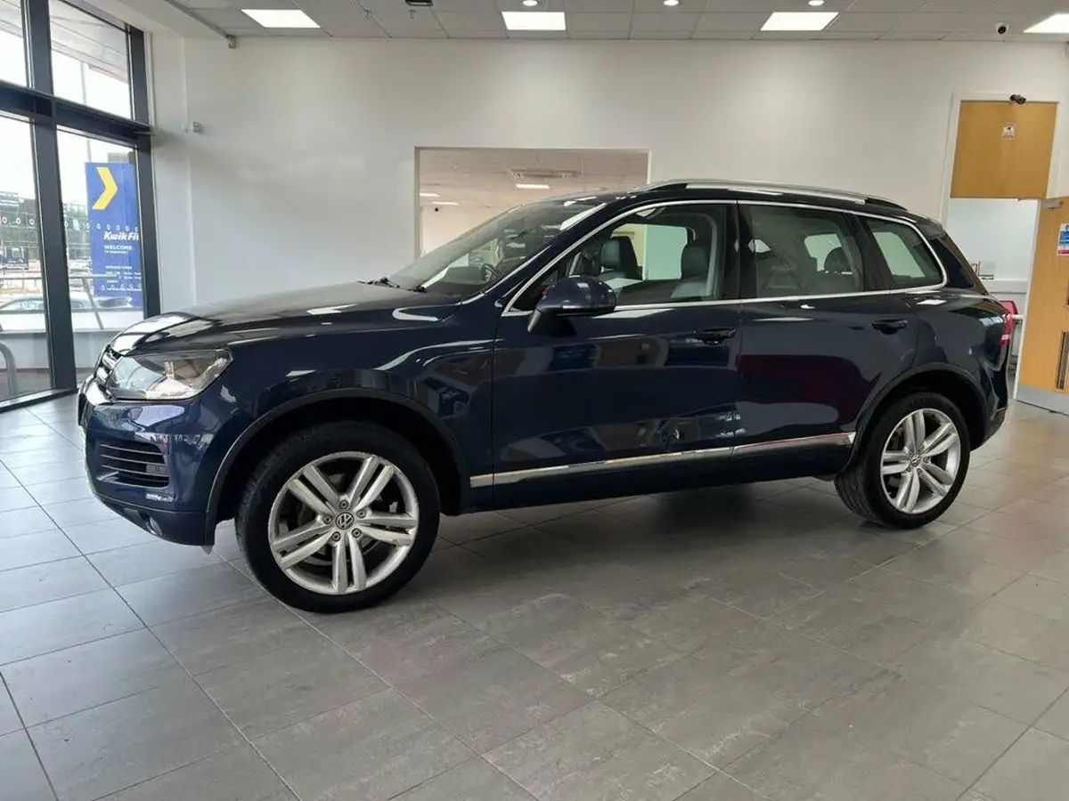 2014-volkswagen-touareg-30td-se-v6-204ps-bmtss-big-3