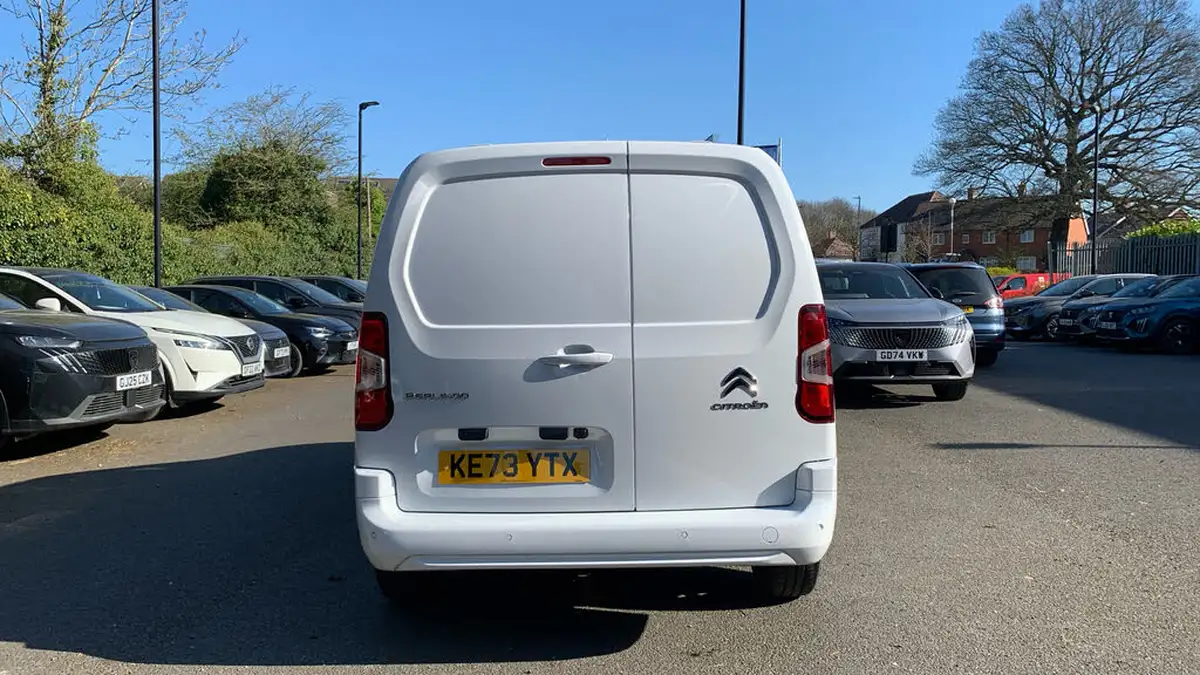 2024-citroen-berlingo-15-bluehdi-950-driver-edition-130pseu6d-eat8-big-8
