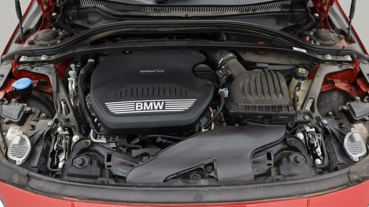 2021-bmw-1-series-20td-118d-m-sport-lcp-big-19
