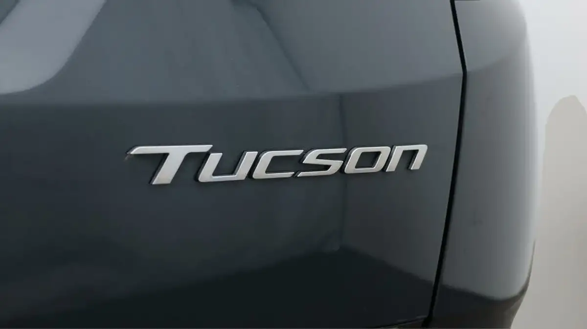 2022-hyundai-tucson-16-t-gdi-premium-150ps-big-21