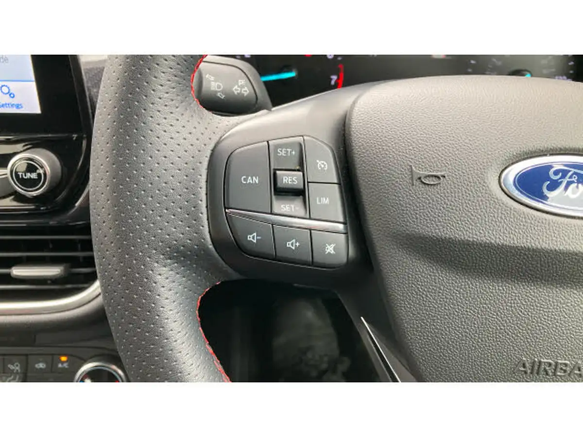 2020-ford-fiesta-big-31