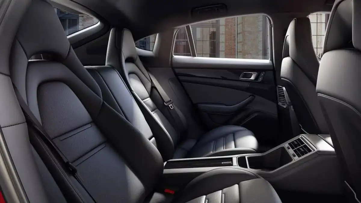 2023-porsche-panamera-30-4-330ps-hatchback-big-5