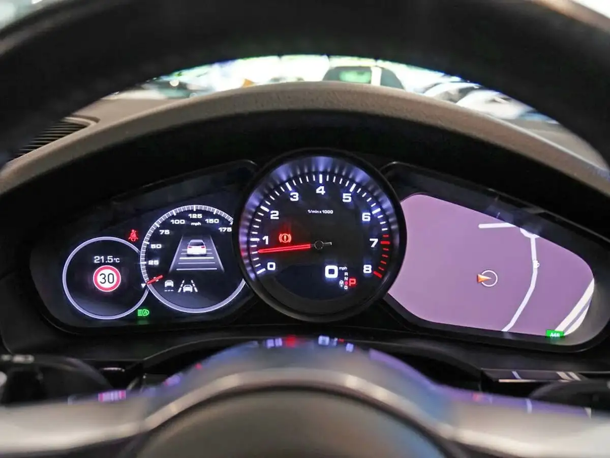 2019-porsche-cayenne-30-v6-coupe-big-28