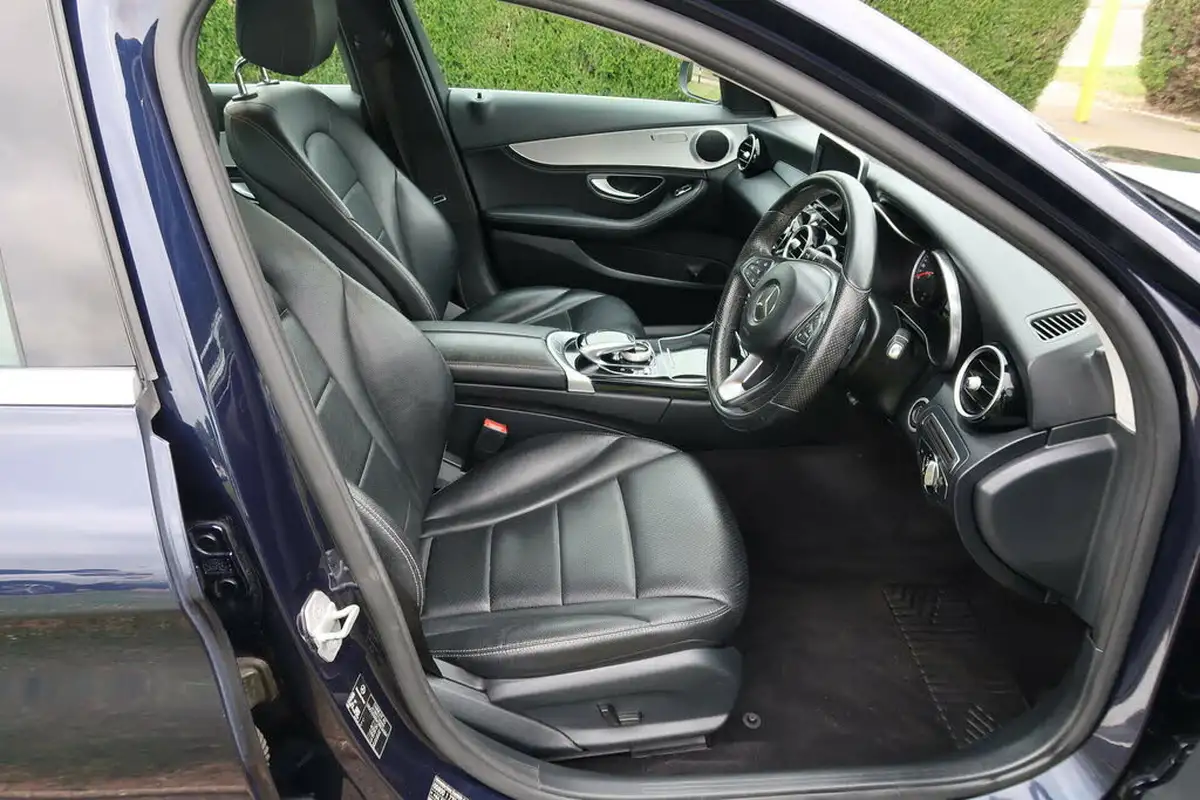 2015-mercedes-benz-c-class-21cdi-c220-sport-ss-saloon-4d-7g-tronic-plus-big-18