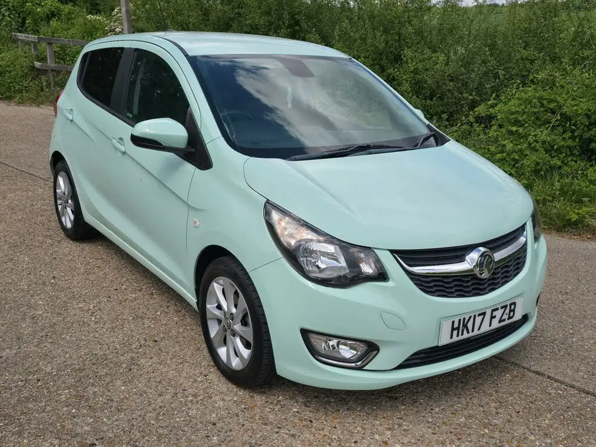 2017-vauxhall-viva-10i-sl-big-15