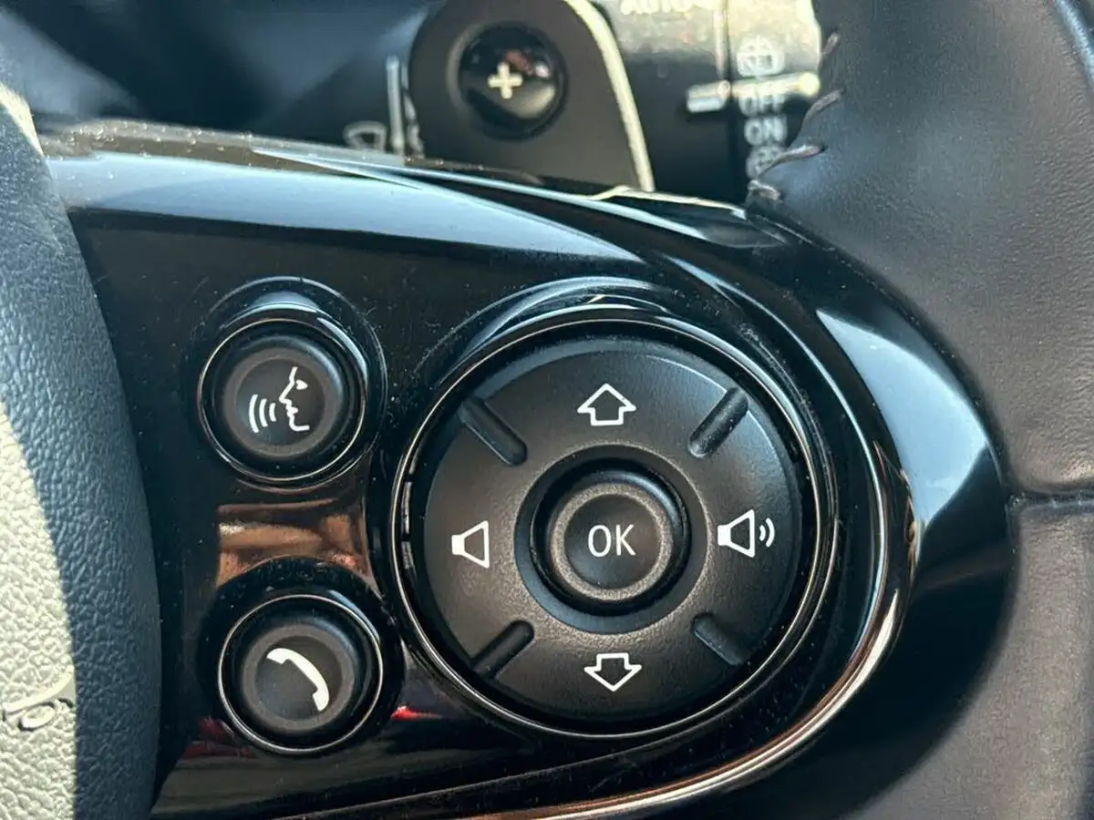 2020-mini-cooper-20-cooper-s-exclusive-189bhp-hatchback-5d-auto-big-16