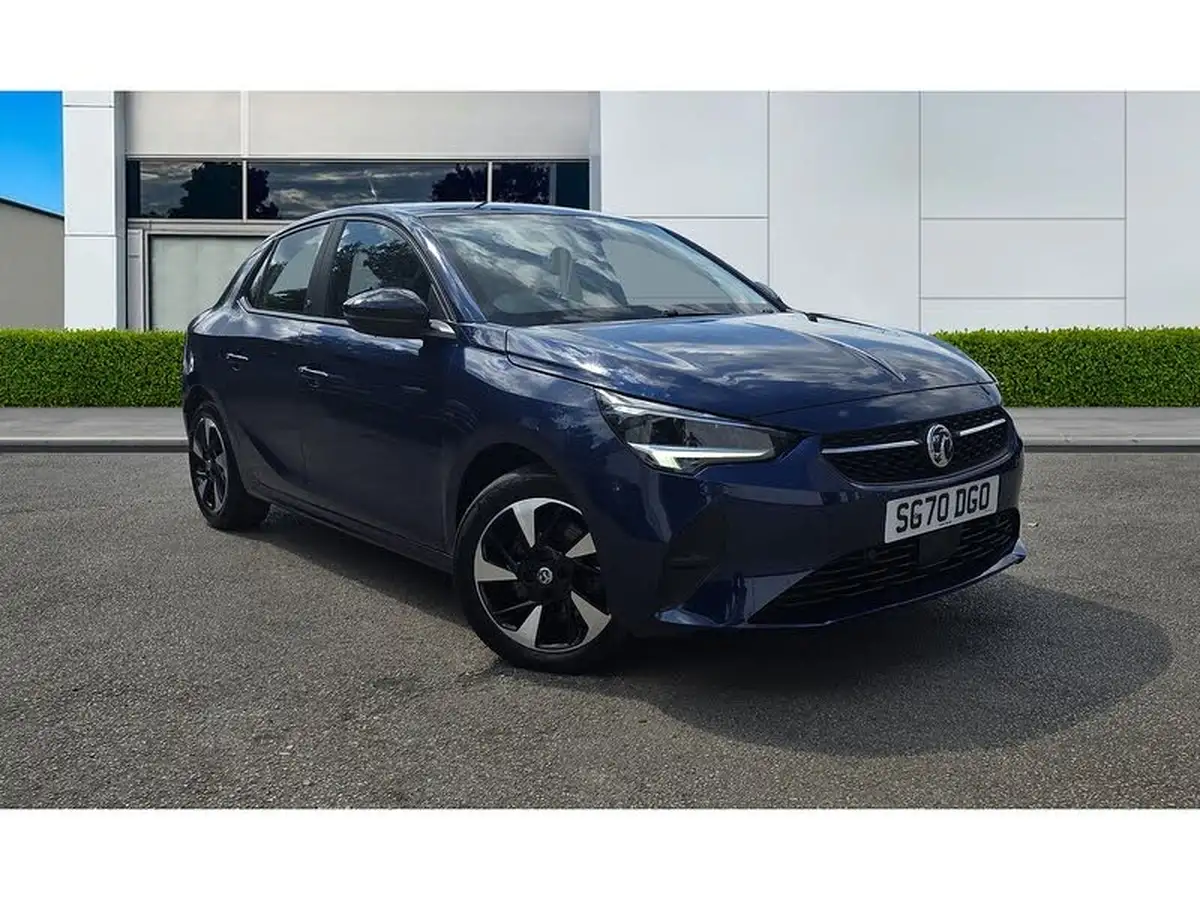 2020-vauxhall-corsa-e-se-nav-74kw-big-0