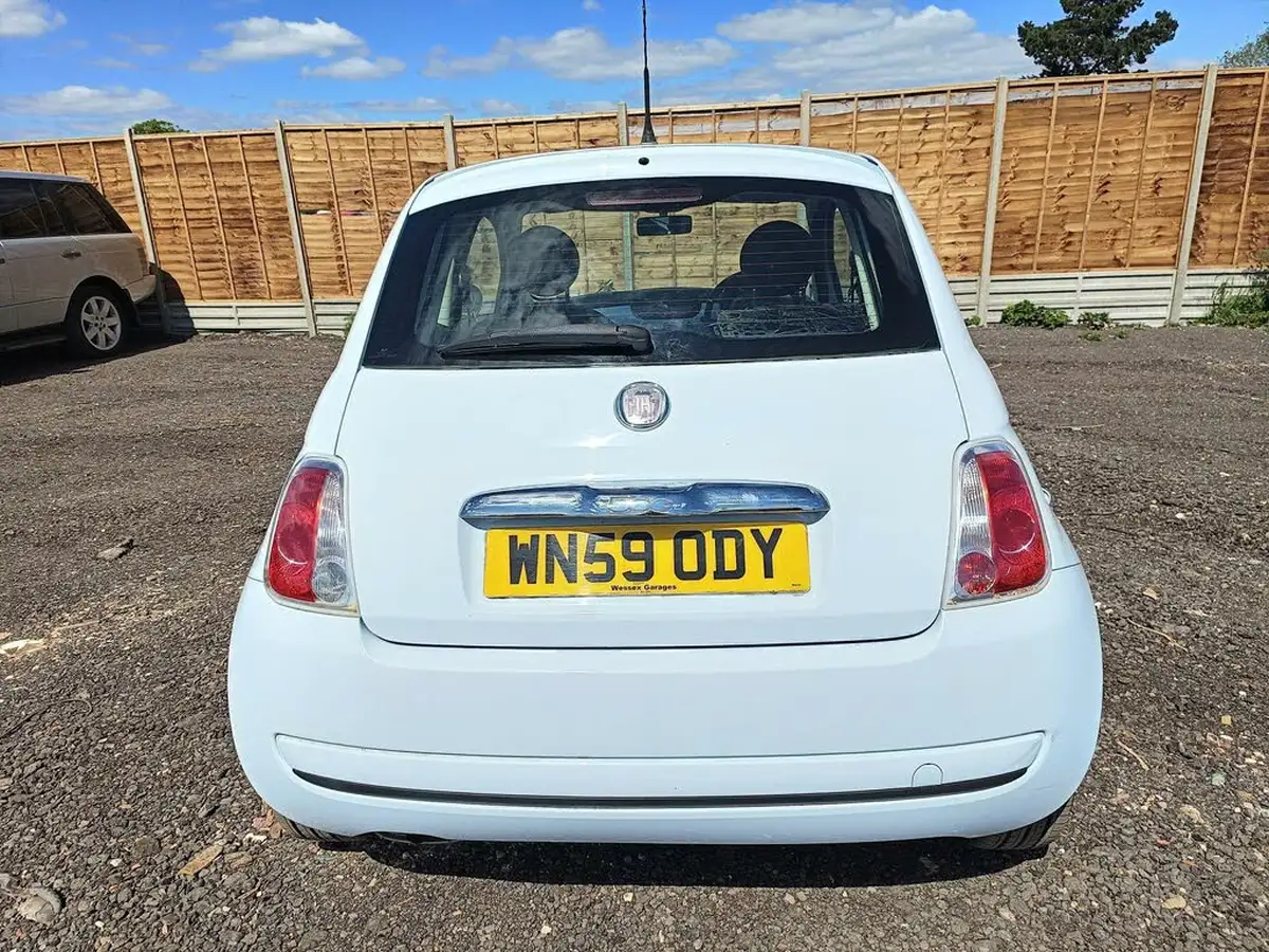 2009-fiat-500-12-pop-big-7