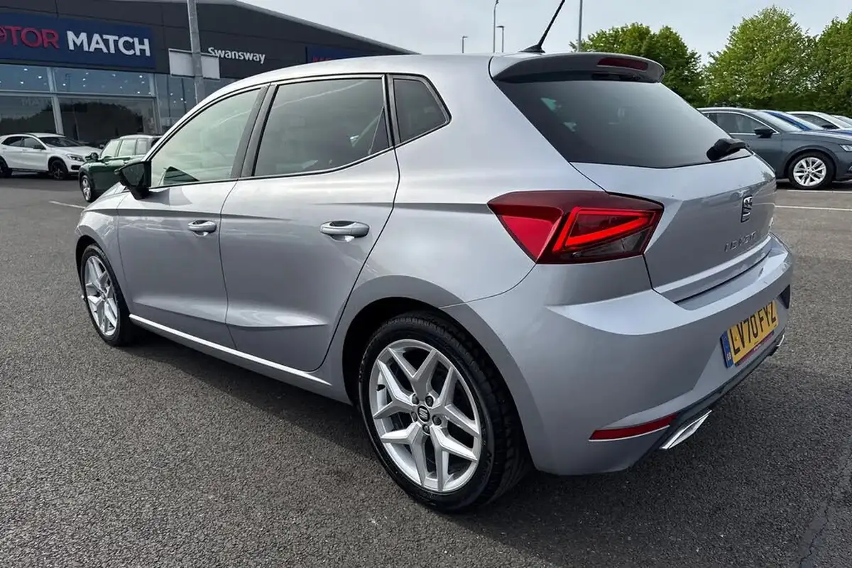 2020-seat-ibiza-10-mpi-fr-big-28