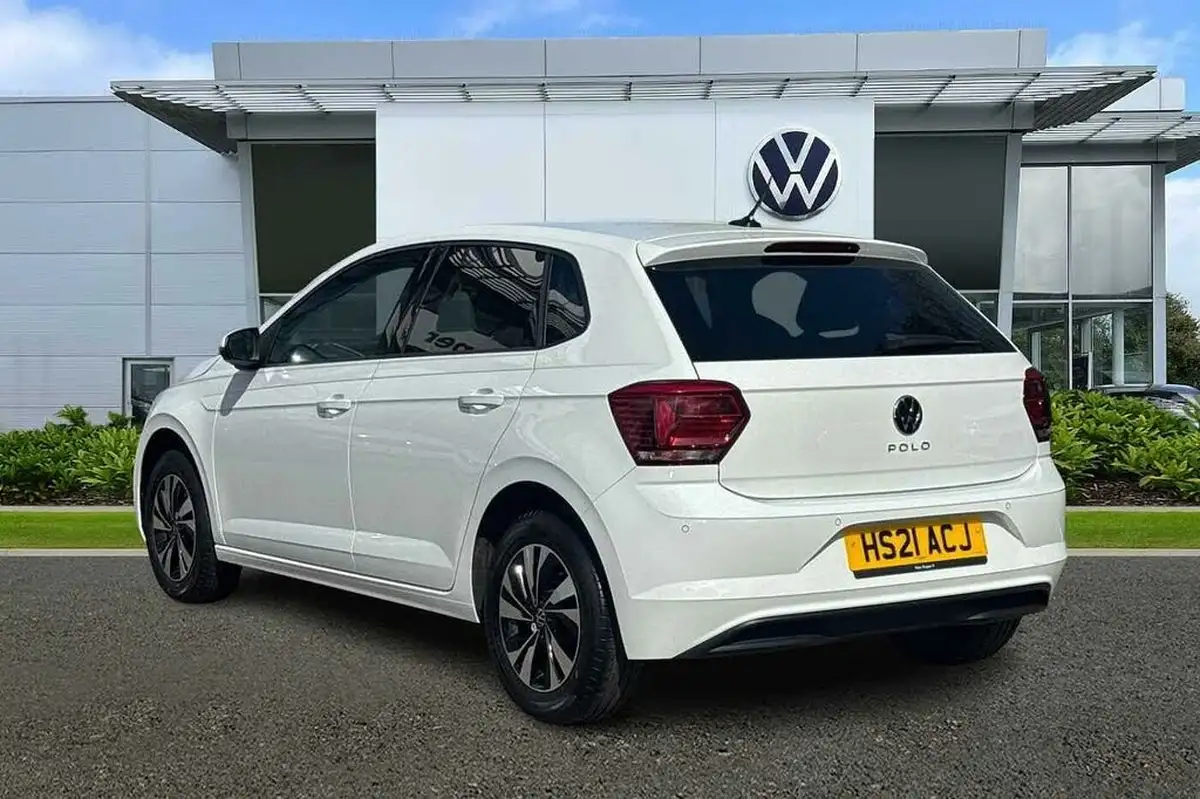 2021-volkswagen-polo-10-tsi-match-big-2