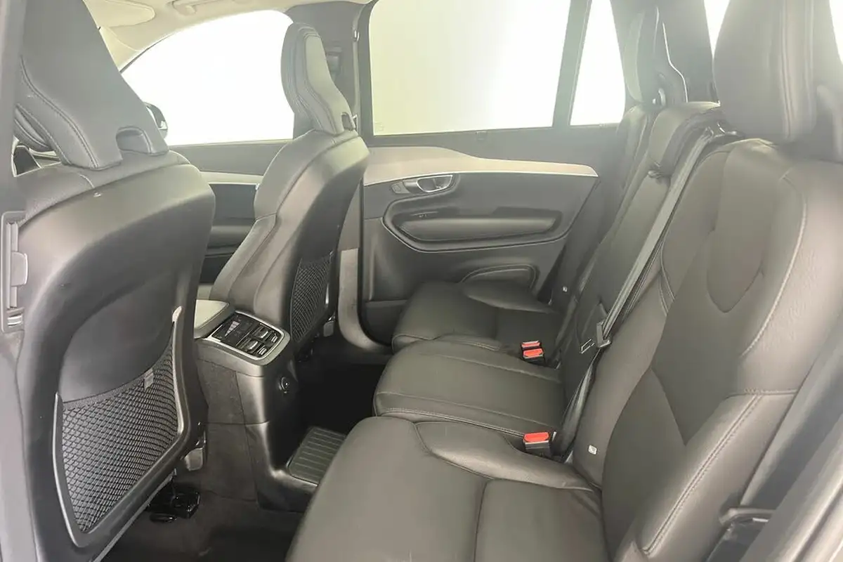 2024-volvo-xc90-20-t8-plus-big-16
