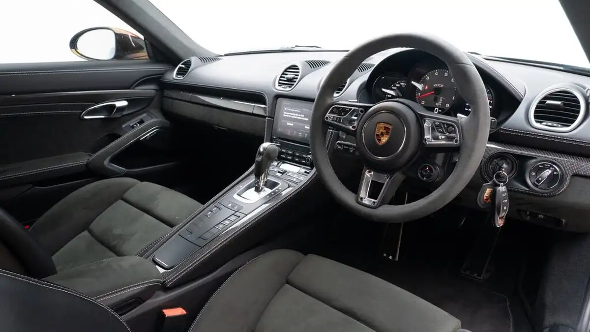 2022-porsche-cayman-718-40-cayman-gts-40-big-1