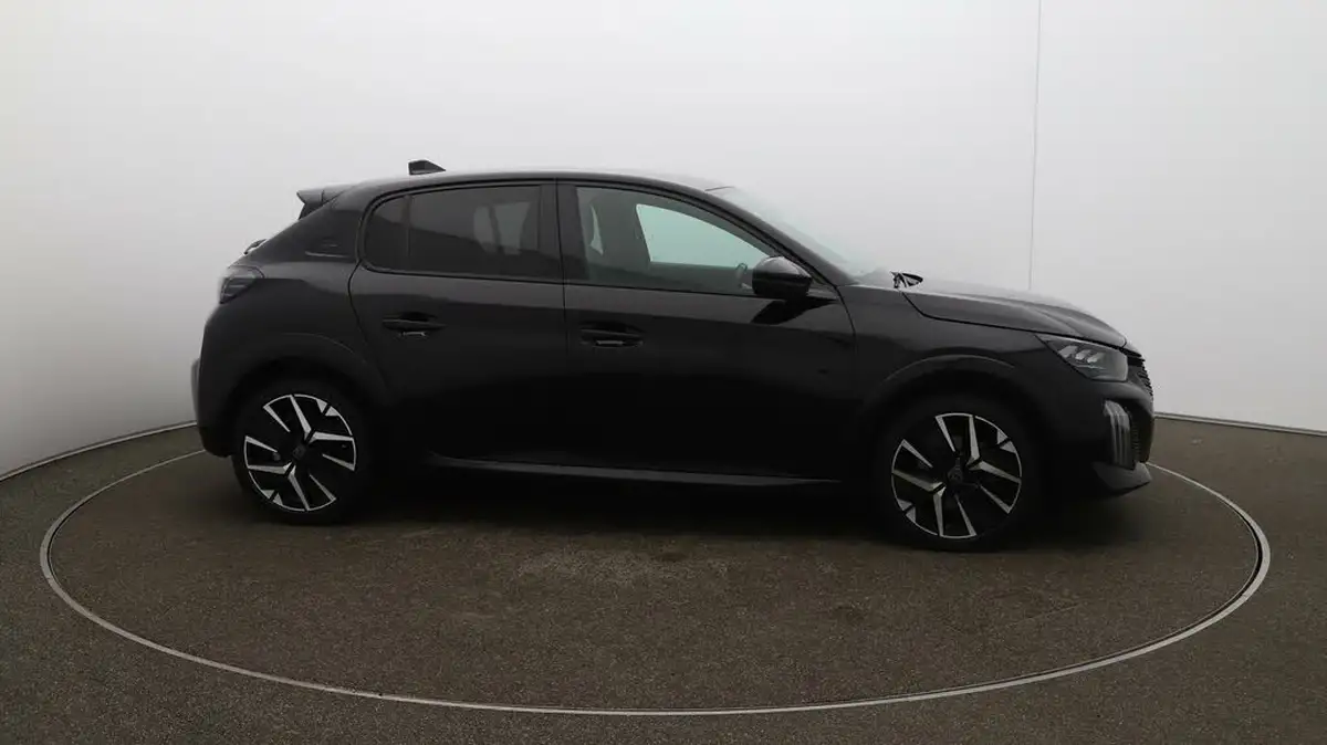 2024-peugeot-208-12-puretech-gt-100ps-big-47