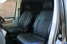 2019-volkswagen-transporter-small-16