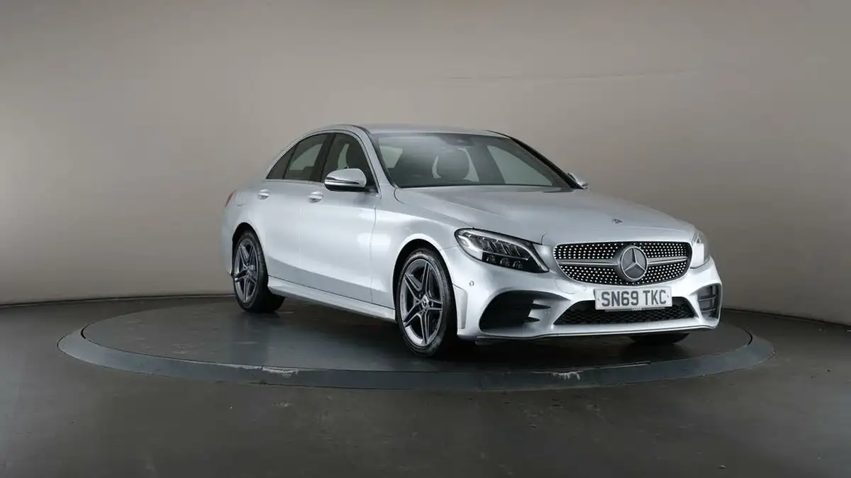 2019-mercedes-benz-c-class-20d-c300d-amg-line-245ps-ss-saloon-4d-big-51