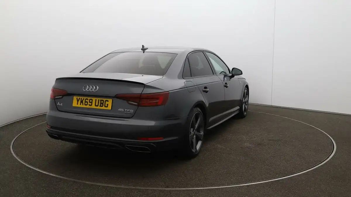 2019-audi-a4-20-45-tfsi-black-edition-big-55