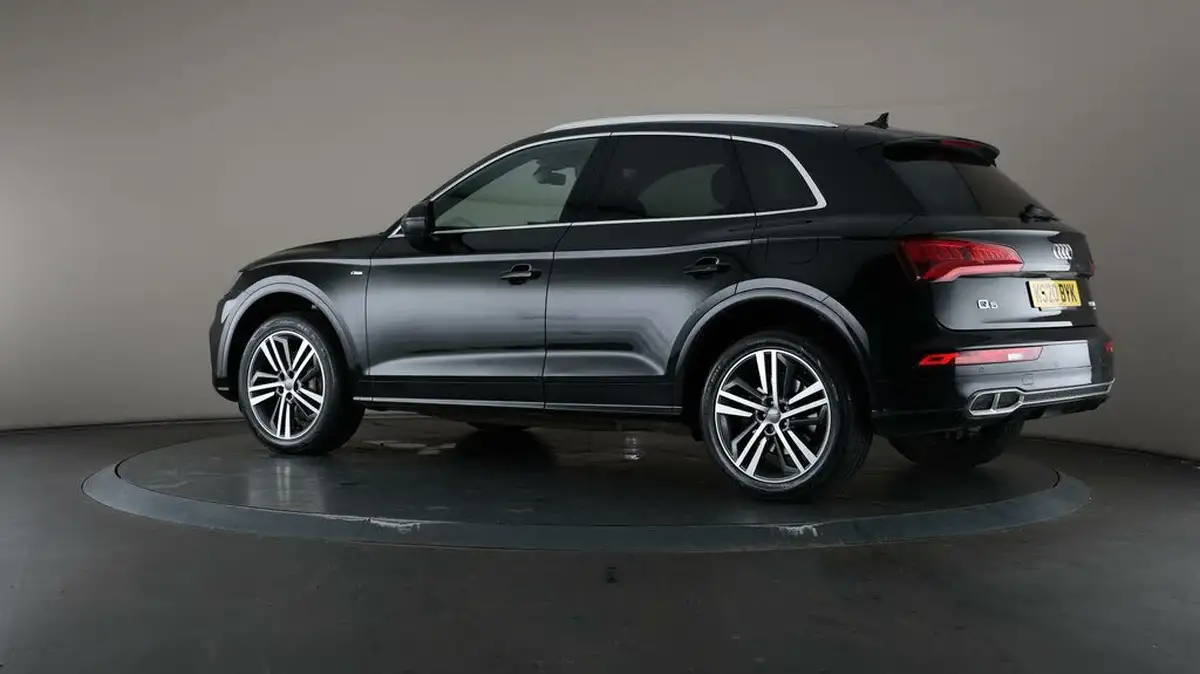 2020-audi-q5-20-55-tfsi-e-s-line-competition-big-74