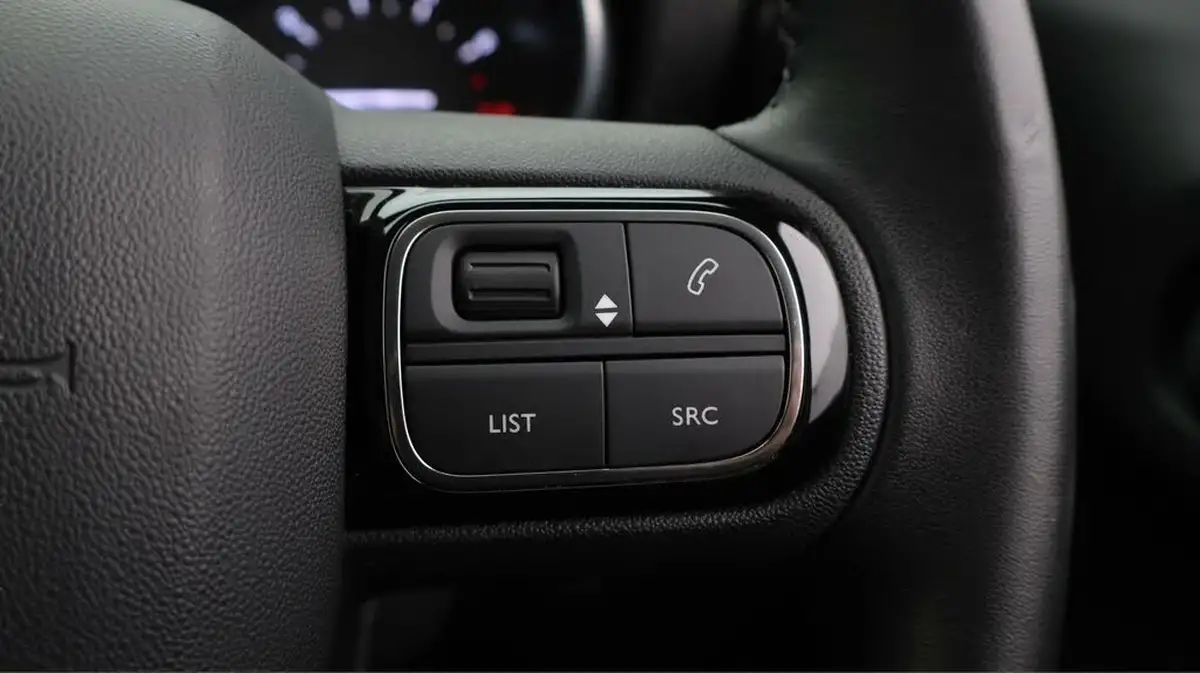 2021-citroen-c3-aircross-12-puretech-shine-plus-110ps-big-25