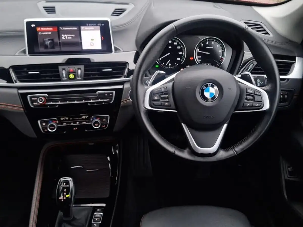 2021-bmw-x1-20-sdrive20i-sport-big-6