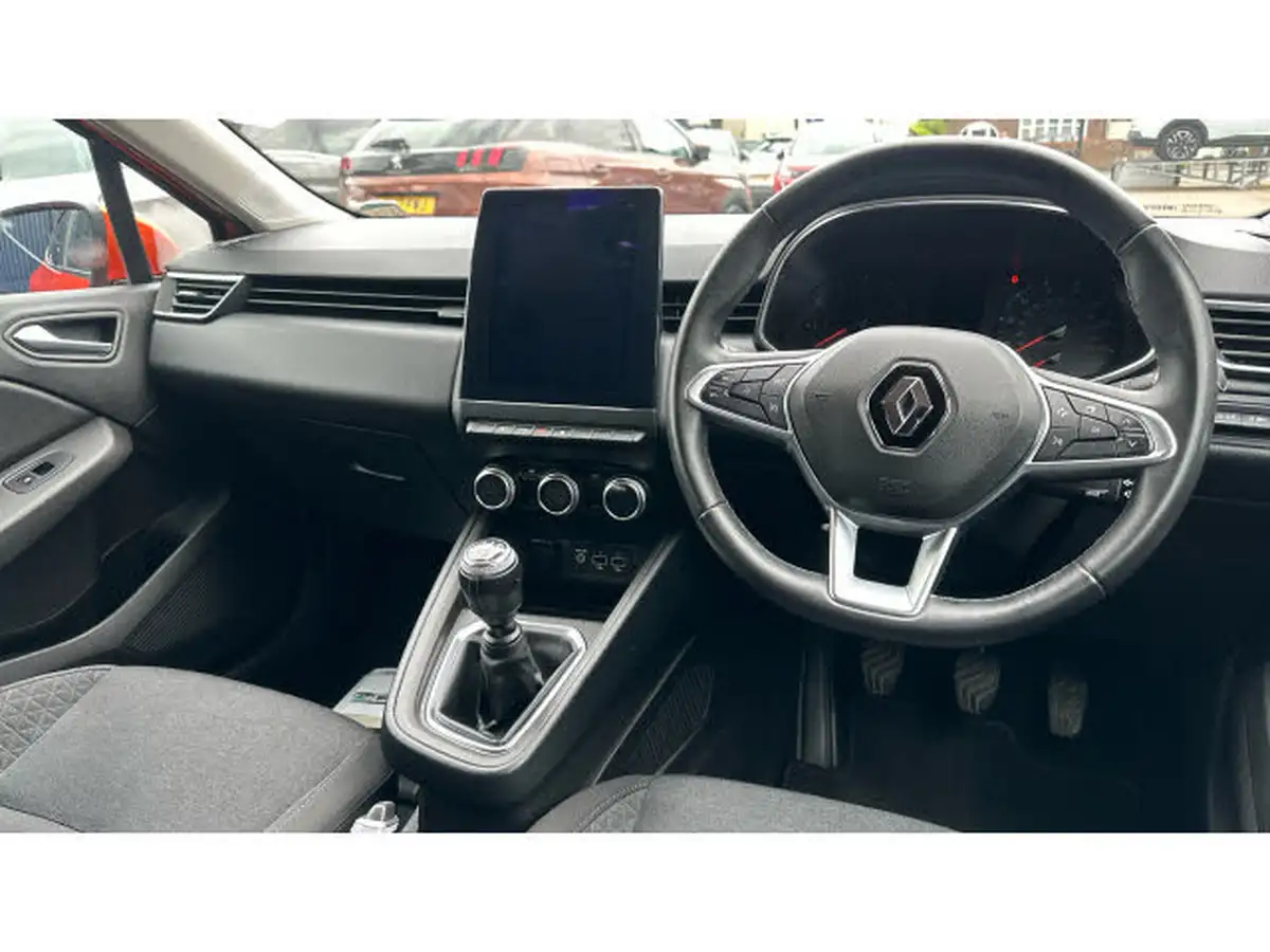 2020-renault-clio-10-sce-iconic-75bhp-big-10