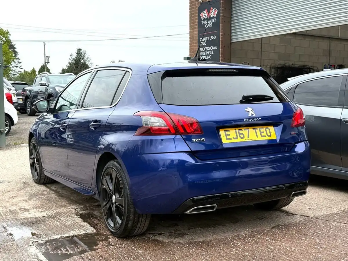 2018-peugeot-308-16-bluehdi-gt-line-big-60