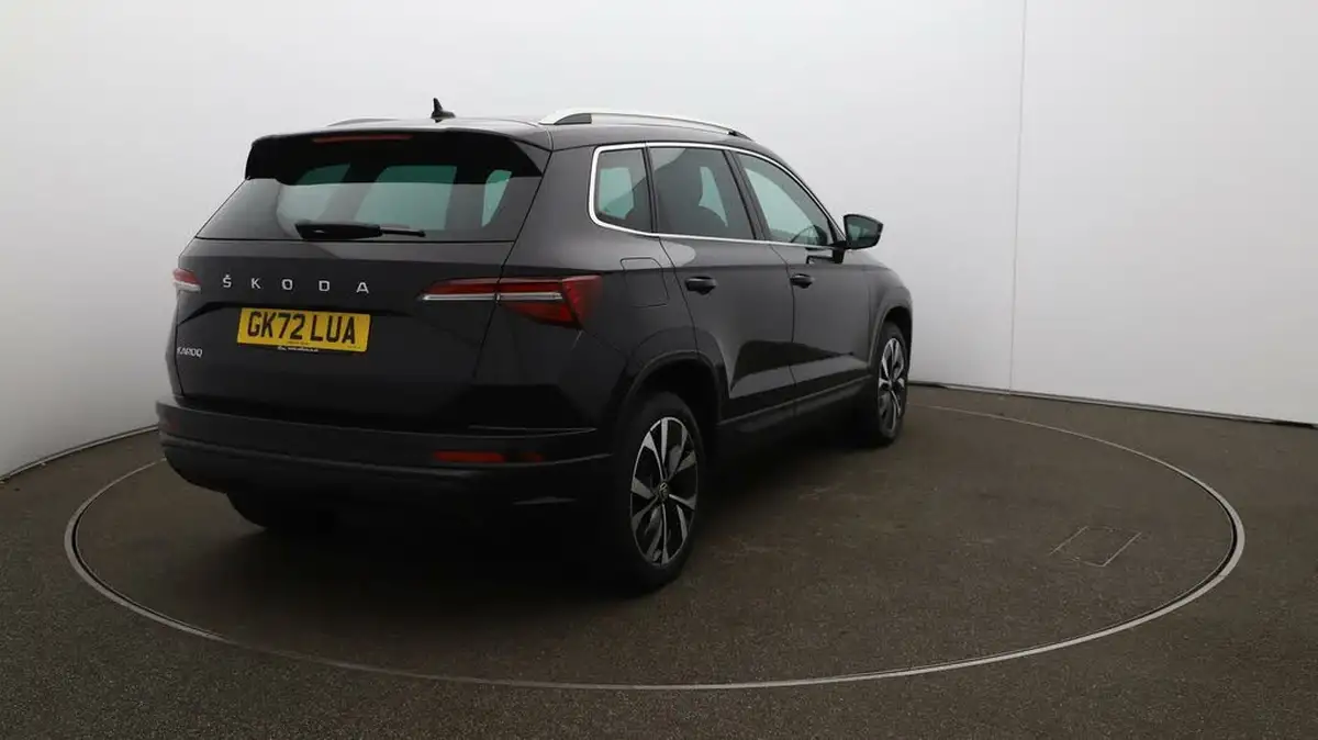 2022-skoda-karoq-15-tsi-se-l-big-53