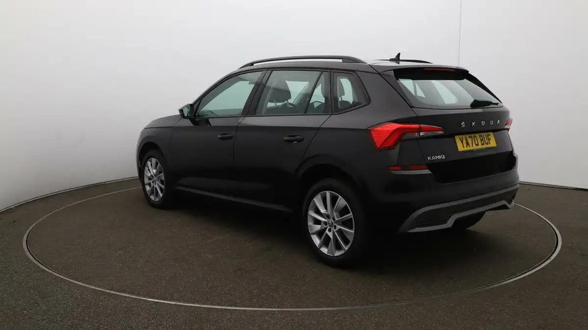 2020-skoda-kamiq-10-tsi-se-95ps-big-61