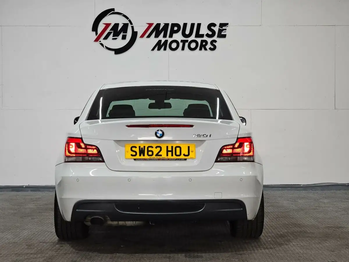 2012-bmw-1-series-20-120i-sport-plus-edition-coupe-big-6