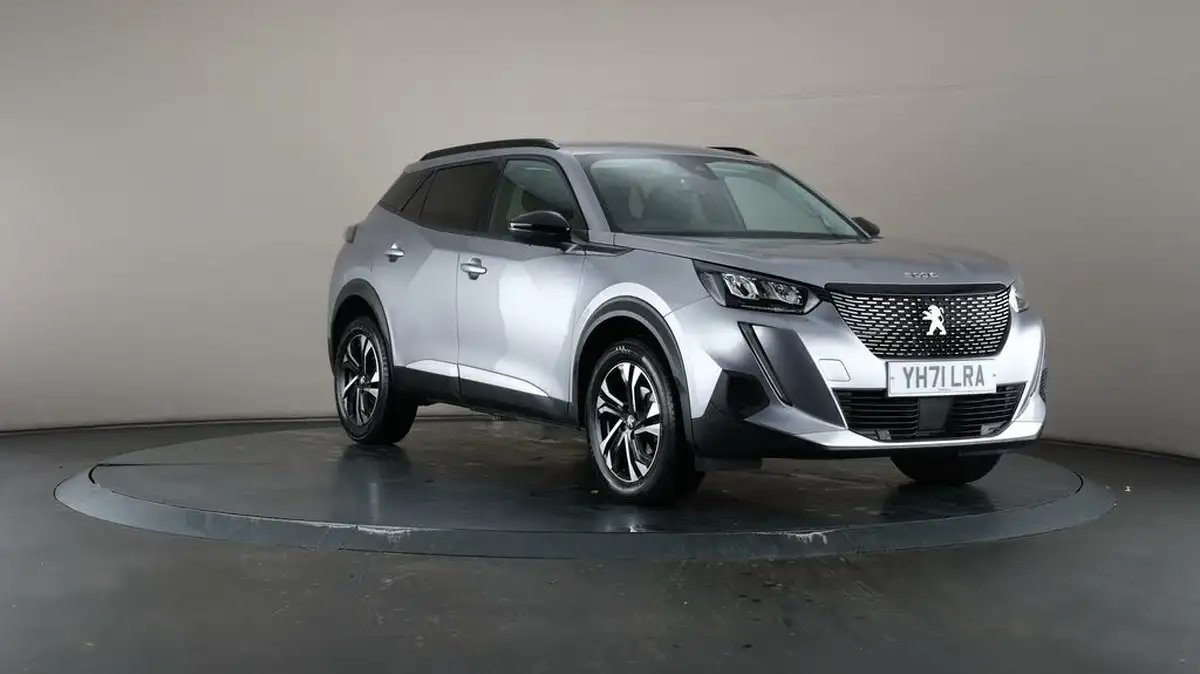 2022-peugeot-2008-suv-12-puretech-allure-premium-100bhp-big-57
