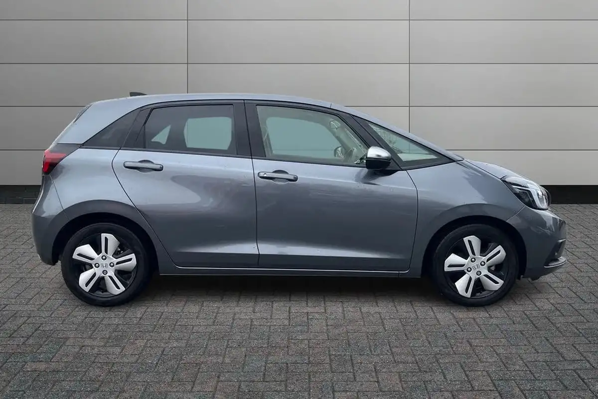 2022-honda-jazz-15-i-mmd-ex-107ps-big-4
