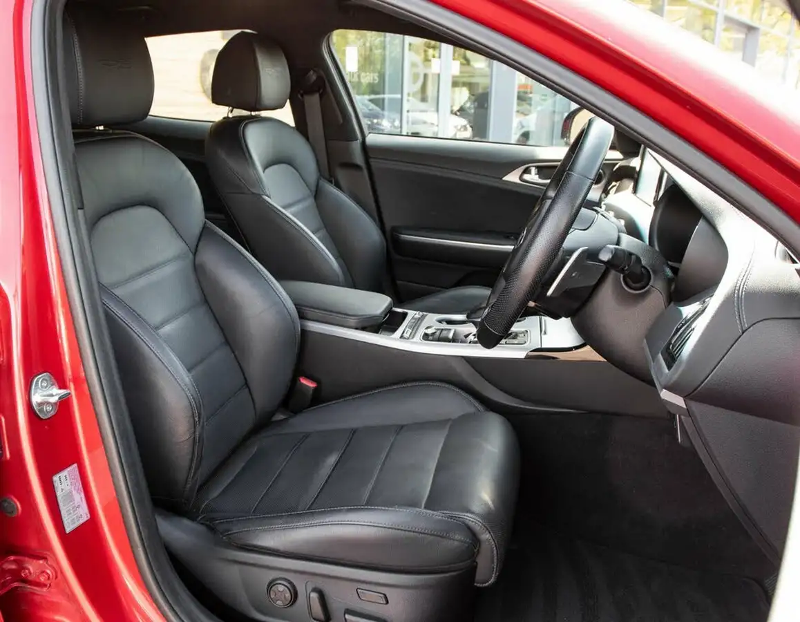 2018-kia-stinger-22-crdi-gt-line-big-30
