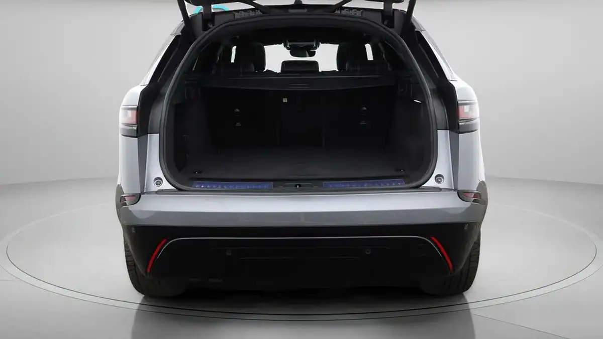 2021-land-rover-range-rover-velar-20-d200-velar-edition-big-17