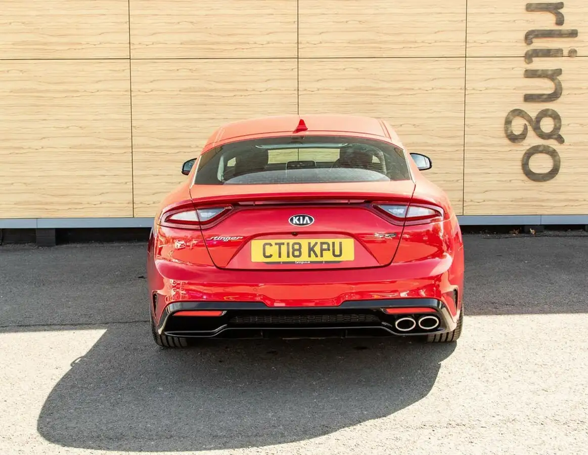 2018-kia-stinger-22-crdi-gt-line-big-6