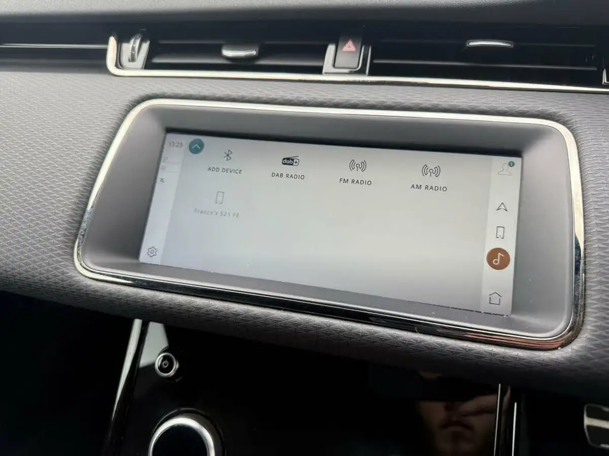2022-land-rover-range-rover-evoque-20-d200-r-dynamic-s-big-37