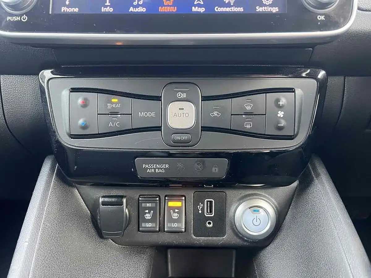 2020-nissan-leaf-e-n-connecta-big-44