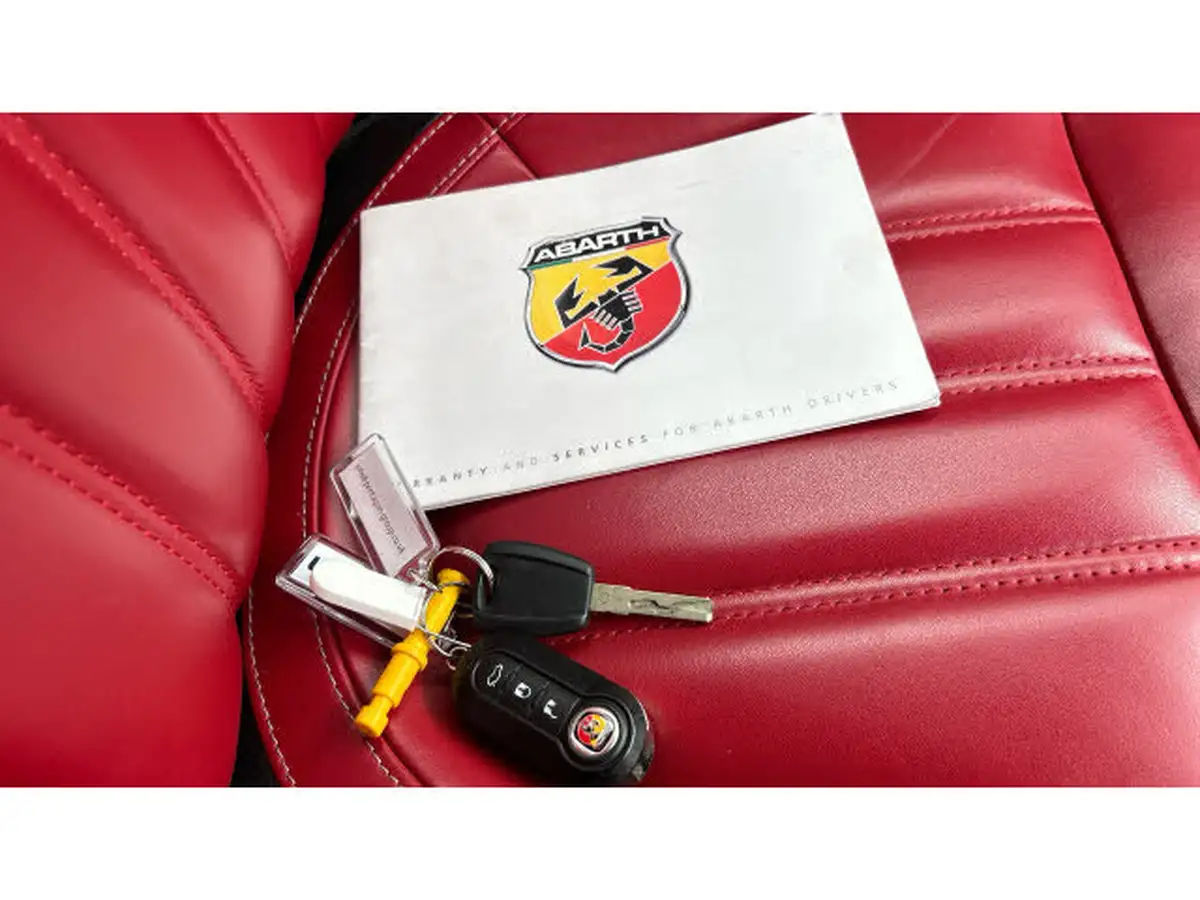2017-abarth-595-14-tjet-turismo-big-18