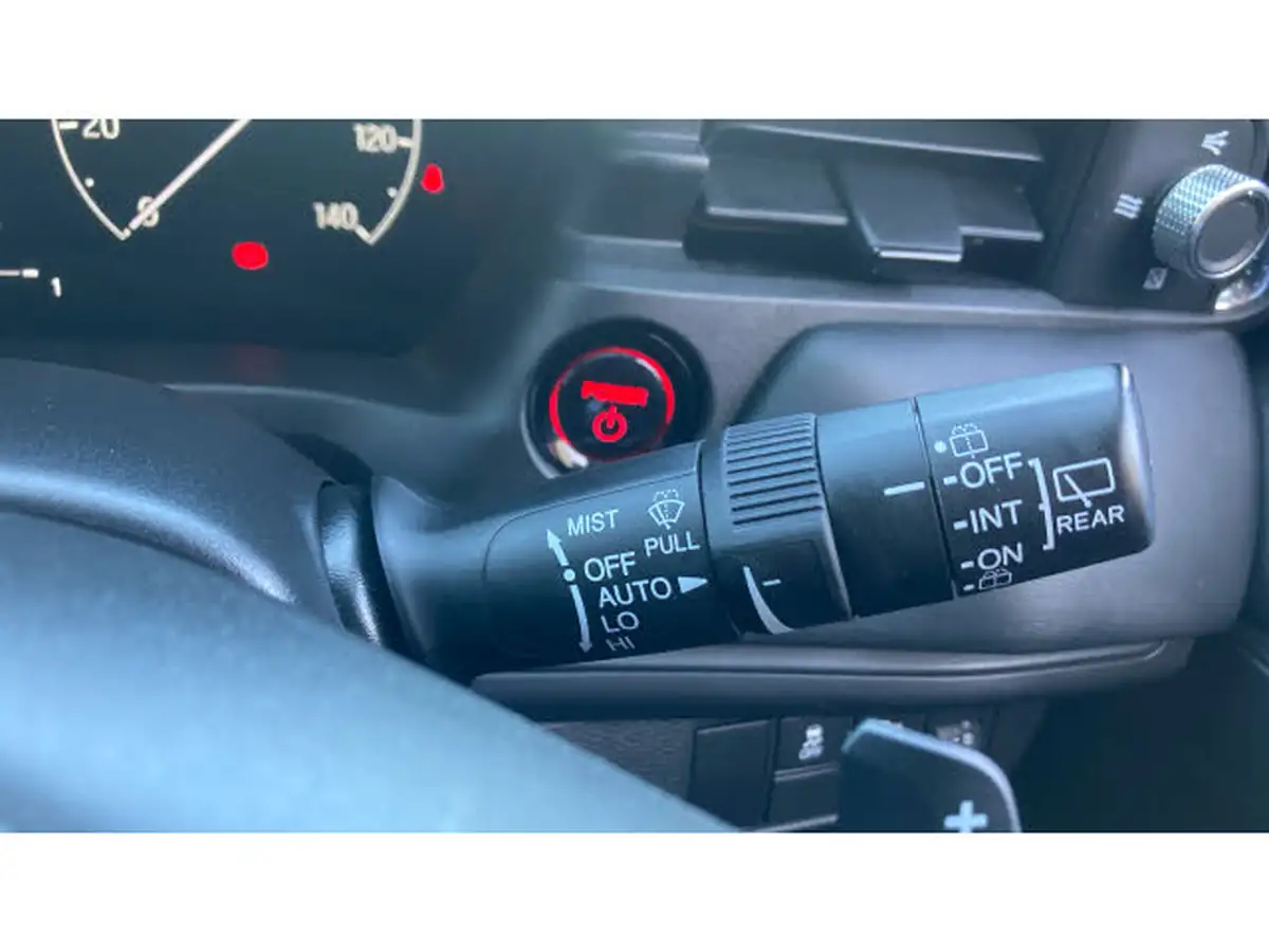2022-honda-hr-v-15-i-mmd-elegance-big-14