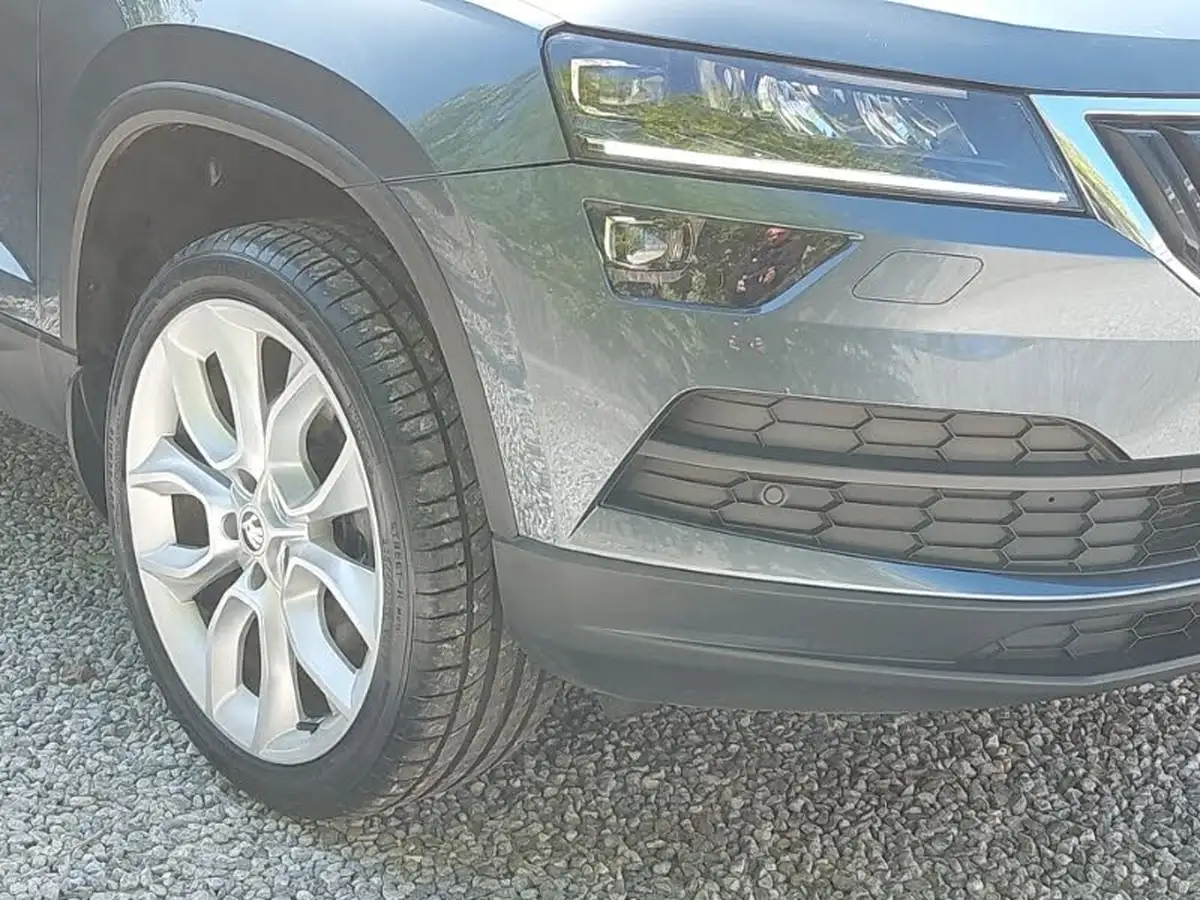 2018-skoda-karoq-15-tsi-edition-ss-big-8
