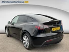 2022-tesla-model-y-e-long-range-small-3