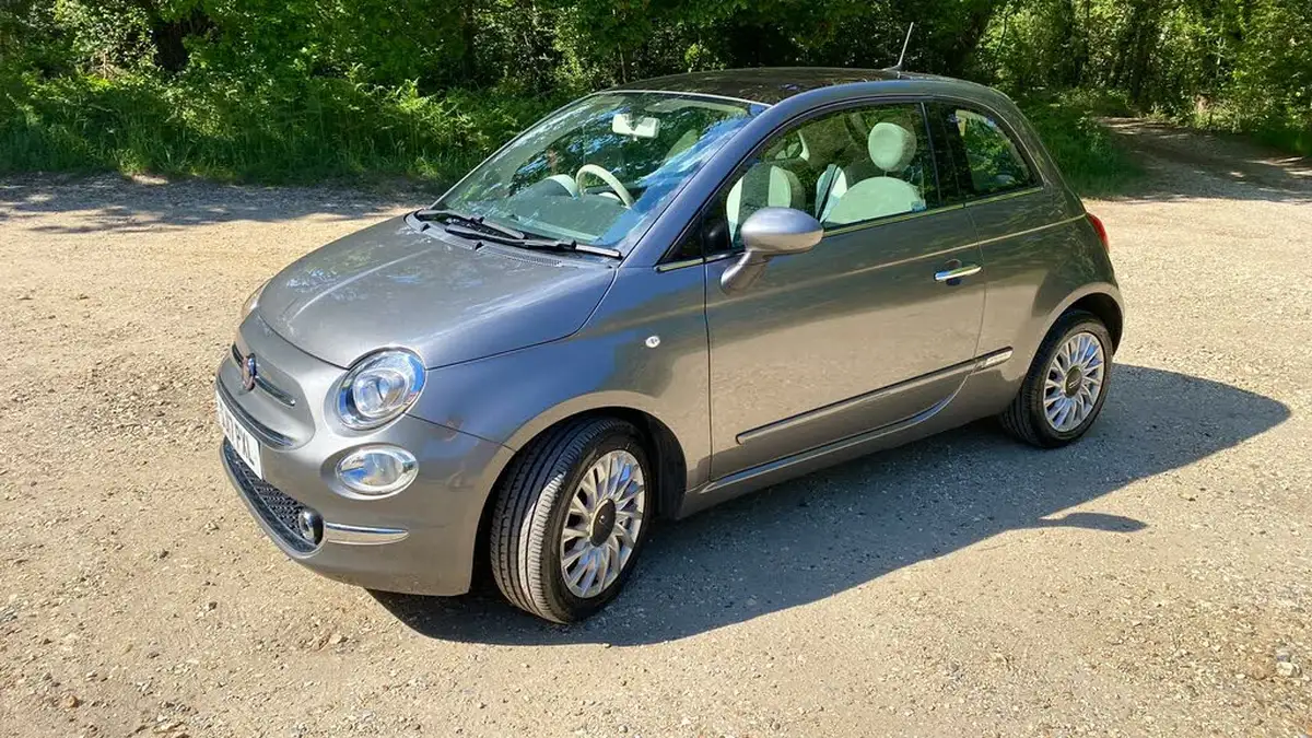 2017-fiat-500-12-lounge-big-4