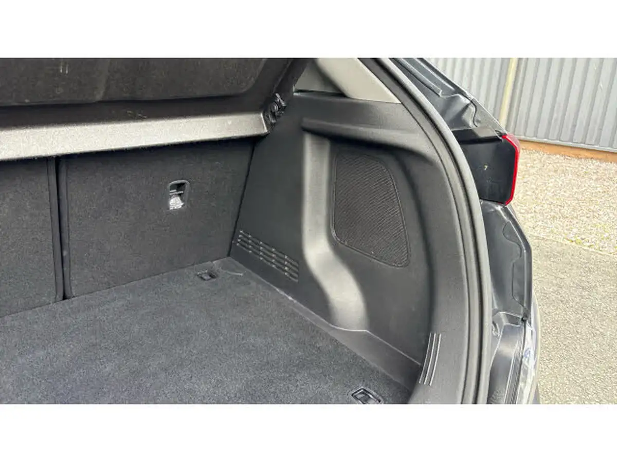 2021-hyundai-kona-10-t-gdi-premium-48-volt-mhev-big-68