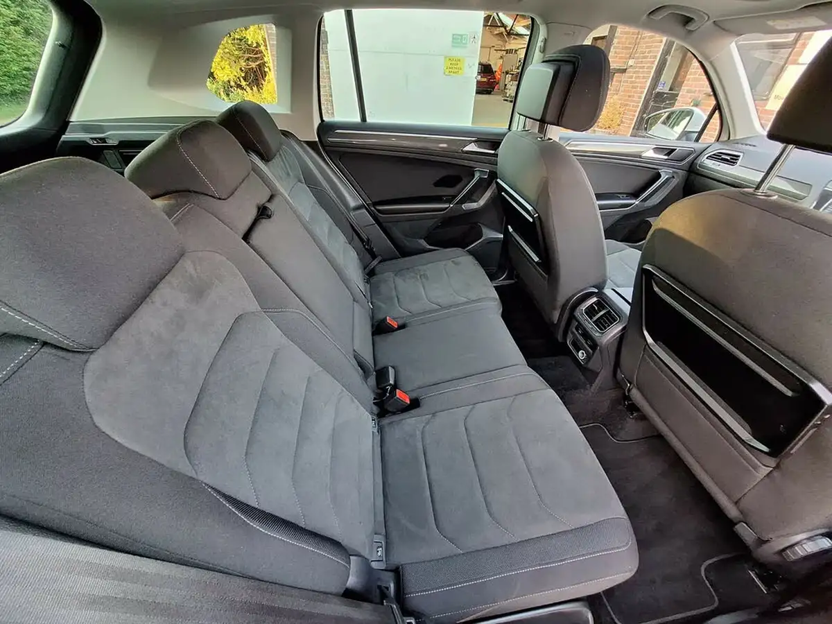 2016-volkswagen-tiguan-20-tsi-sel-dsg-big-11