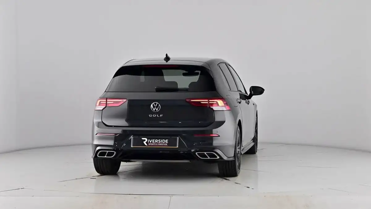 2022-volkswagen-golf-15-tsi-r-line-130ps-hatchback-big-70