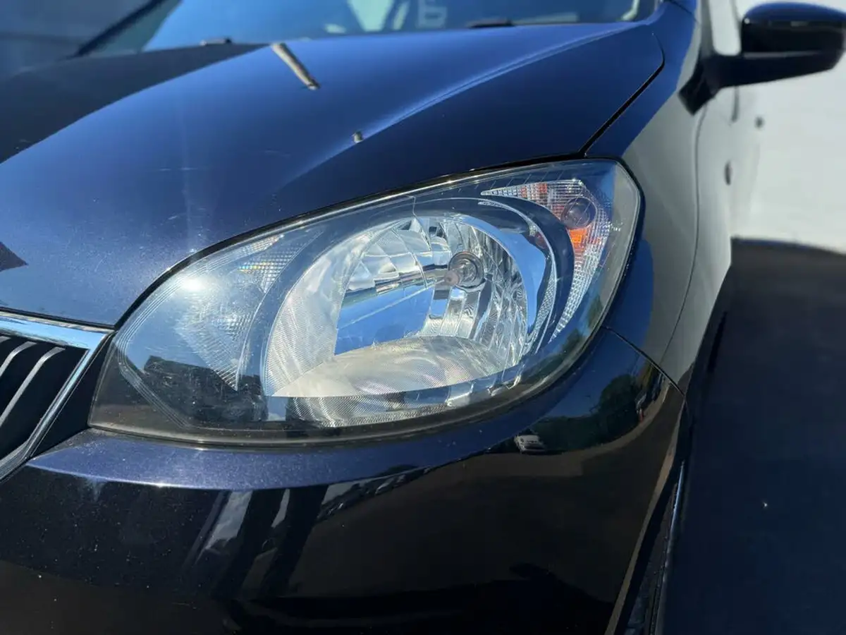 2014-skoda-citigo-10-se-60ps-3d-asg-big-27