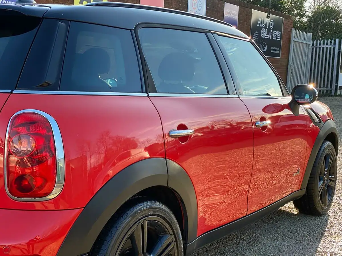 2011-mini-countryman-20td-cooper-sd-143bhp-all4-big-30