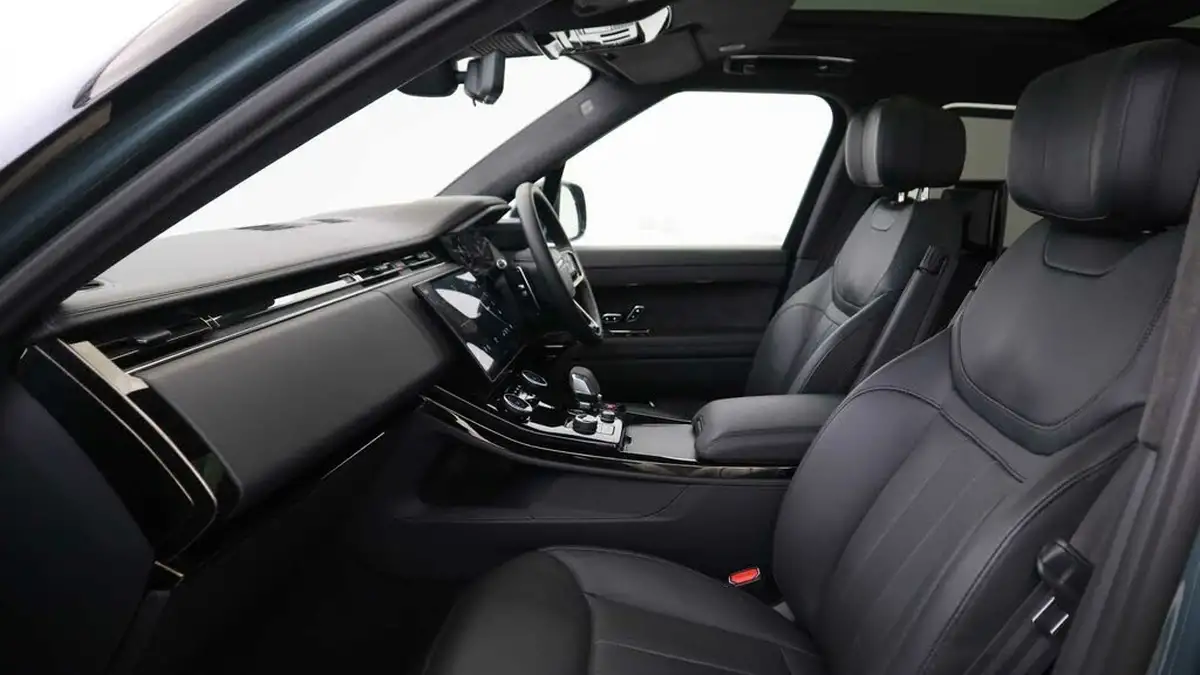 2022-land-rover-range-rover-44-p530-first-edition-big-2